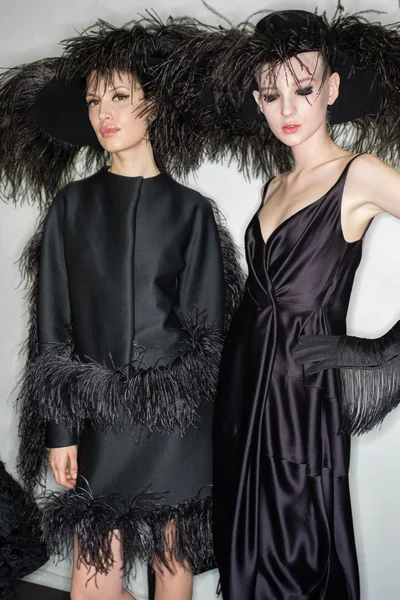 Look 32